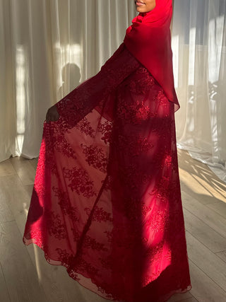 LACE REVERIE